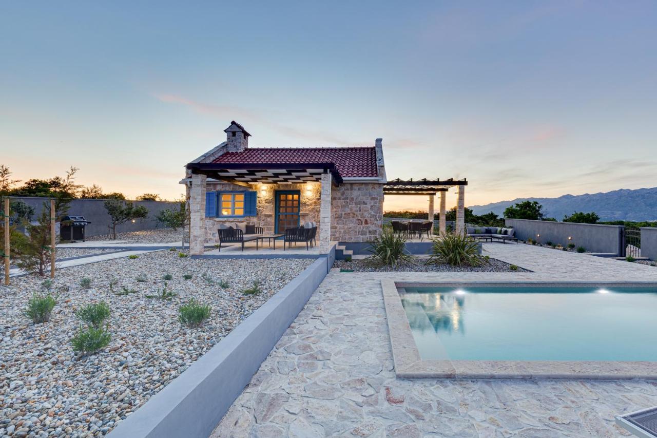 Stonehouse Milan Villa Ražanac Exterior foto