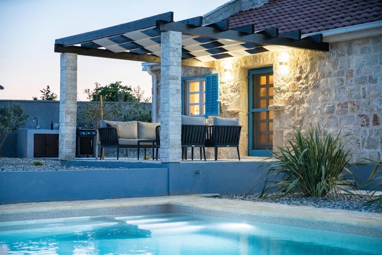 Stonehouse Milan Villa Ražanac Exterior foto