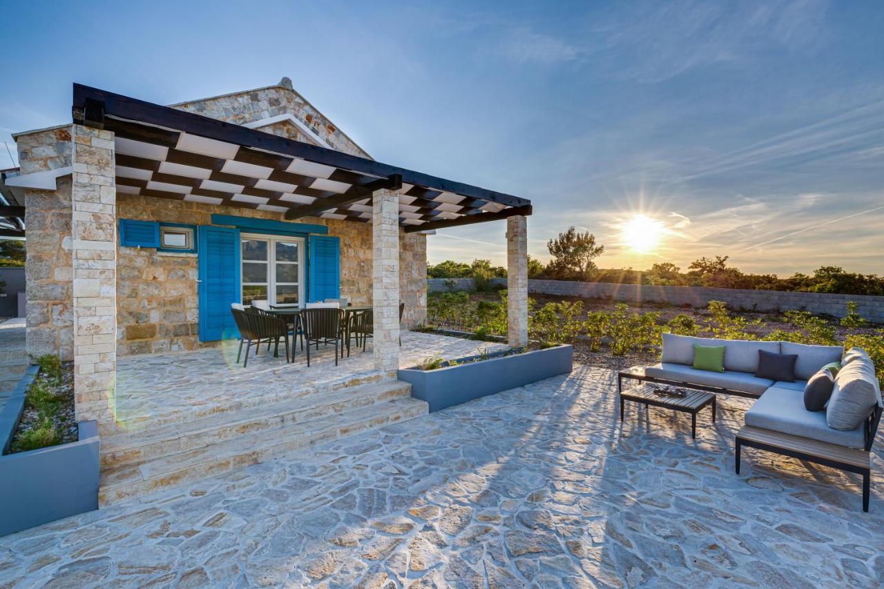 Stonehouse Milan Villa Ražanac Exterior foto